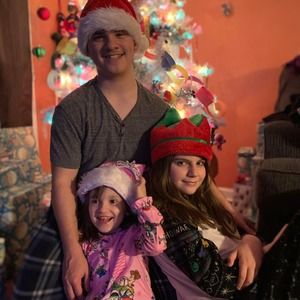 Meet your Posher, Karis